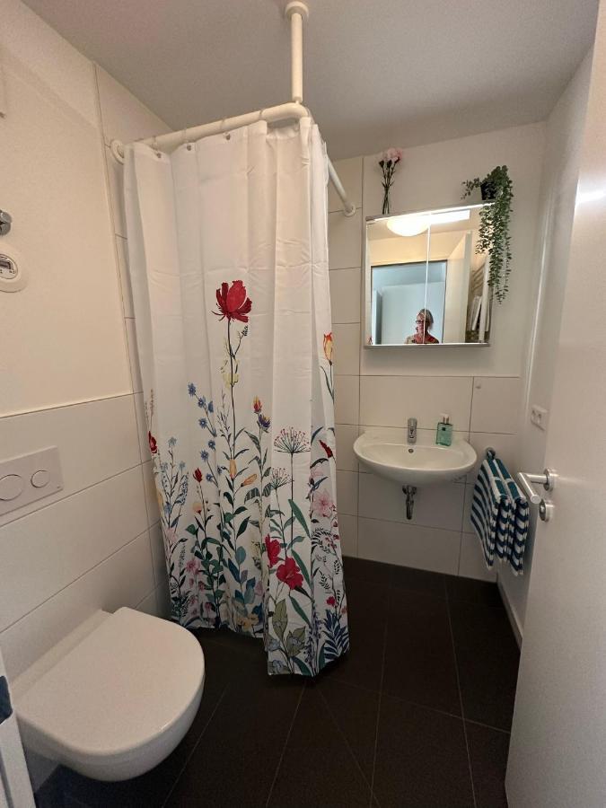 Komfortables, Barrierefreies Appartement Mit Sonnigem Balkon In Der Naehe Von Flughafen Und Messe 30 Leinfelden-Echterdingen Extérieur photo